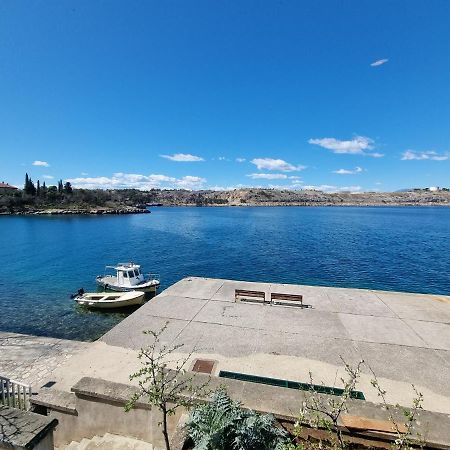 Villa Lovorka By Villa Eva Omišalj Dış mekan fotoğraf