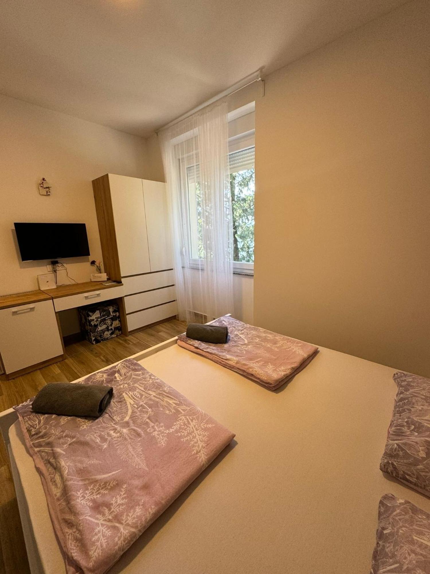 Villa Lovorka By Villa Eva Omišalj Oda fotoğraf